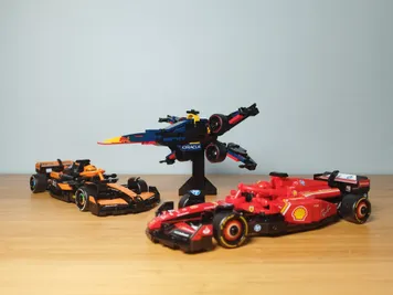 Thumbnail 3 of 4 for Redbull X-Wing (77243 Alternate Build)