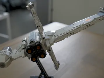 Thumbnail 7 of 10 for B-Wing