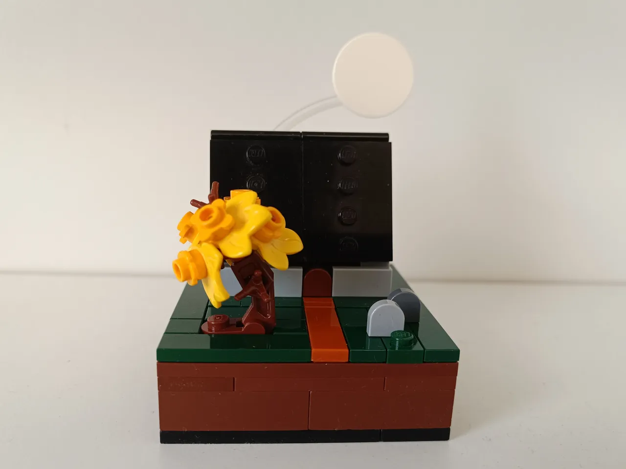 Preview image for Spooky Fall House - Micro Scene