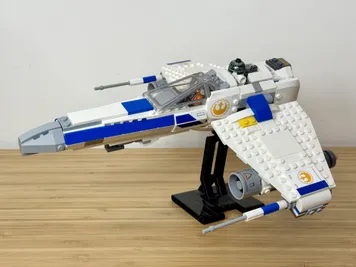 Thumbnail 2 of 10 for New Republic E-Wing Starfighter - Alternate Build of 75460 X Wing Starfighter
