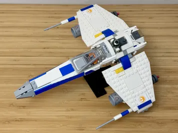 Thumbnail 4 of 10 for New Republic E-Wing Starfighter - Alternate Build of 75460 X Wing Starfighter