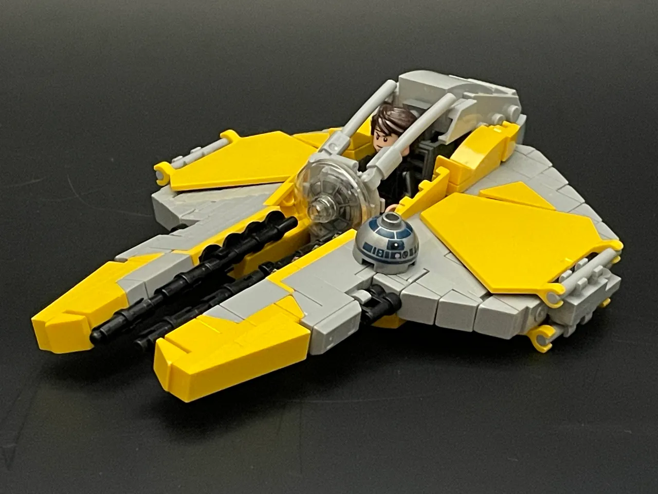 Preview image for Eta-2 Interceptor(Yellow)