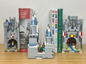 Thumbnail 6 of 10 for Medieval Winter Town Book Nook - Alternate Build of 75645 Battle at Drum Castle