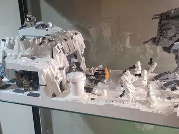 Thumbnail 9 of 10 for Hoth Outpost MOC